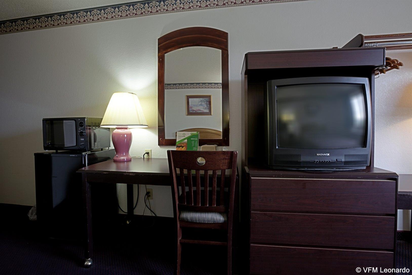 Super 8 By Wyndham Bedford Hotel Phòng bức ảnh